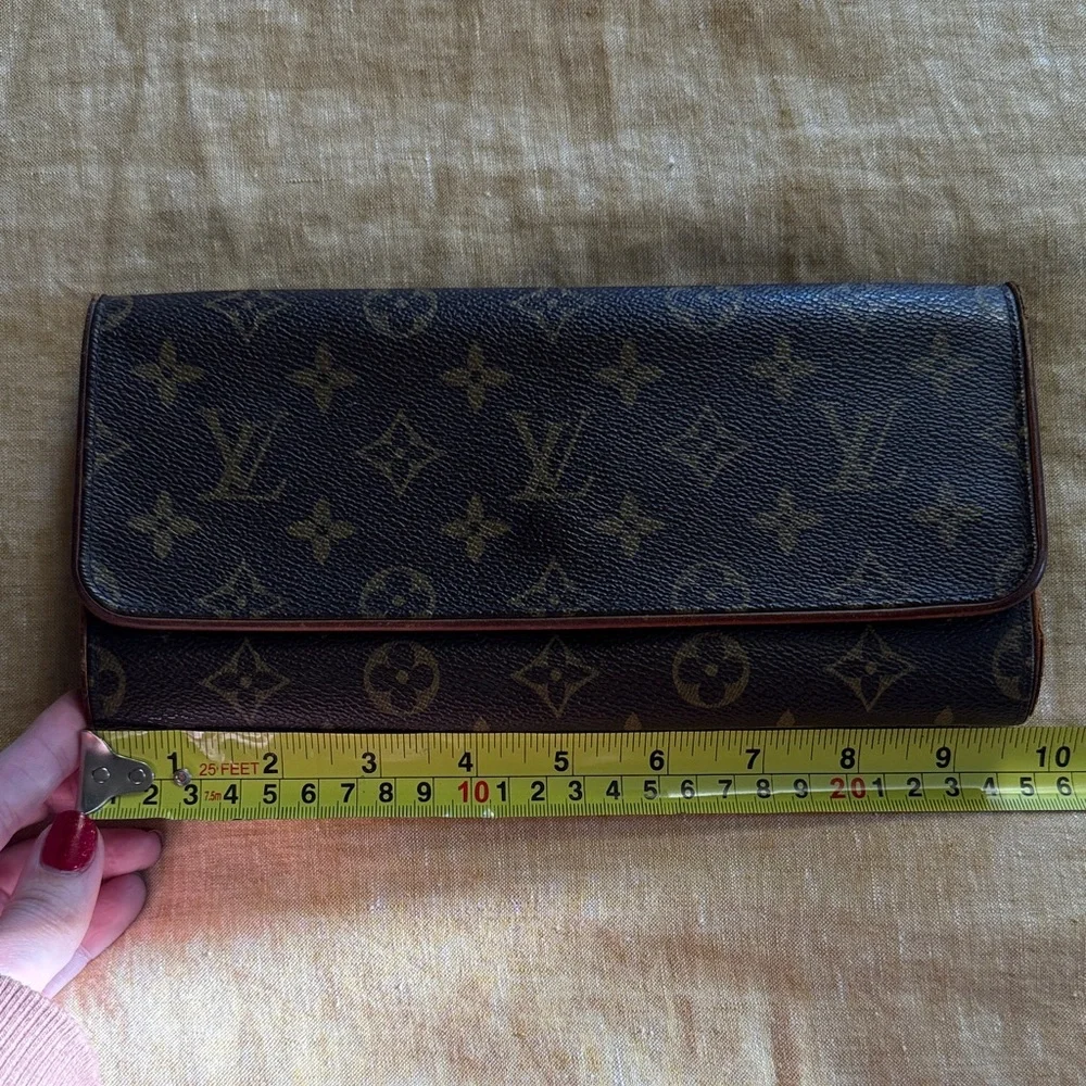 Louis Vuitton monogram crossbody or clutch - Picture 5 of 17